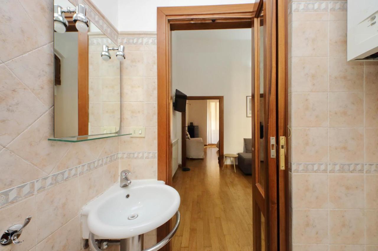 Vatican Spacious Modi Apartment โรม ภายนอก รูปภาพ